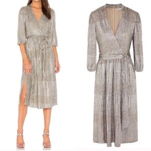NWOT Alice + Olivia KATINA Silver Midi Wrap Dress